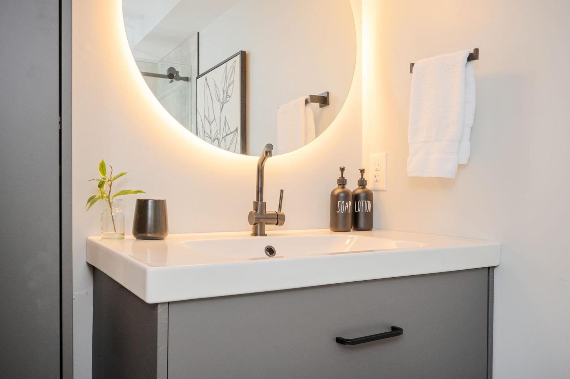 Quiet & Quaint Apartment, 5 Mins To Airport And 15 Mins To Downtown أتلانتا المظهر الخارجي الصورة